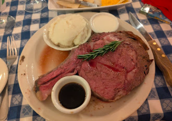 The Angus Barn signature dishes Cheese and Crackers
Prime Rib
Filet Mignon